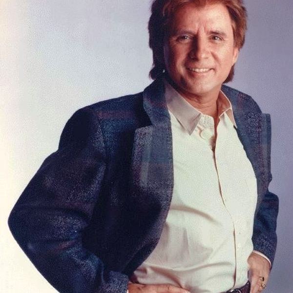 Johnny Tillotson - It Keeps Right On a Hurtin